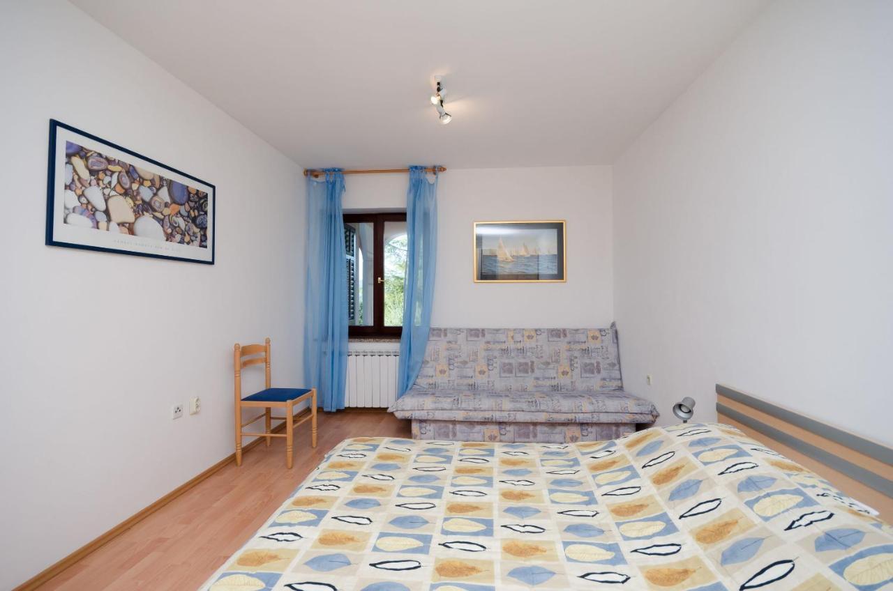 Apartments Slavica Rabac Bagian luar foto