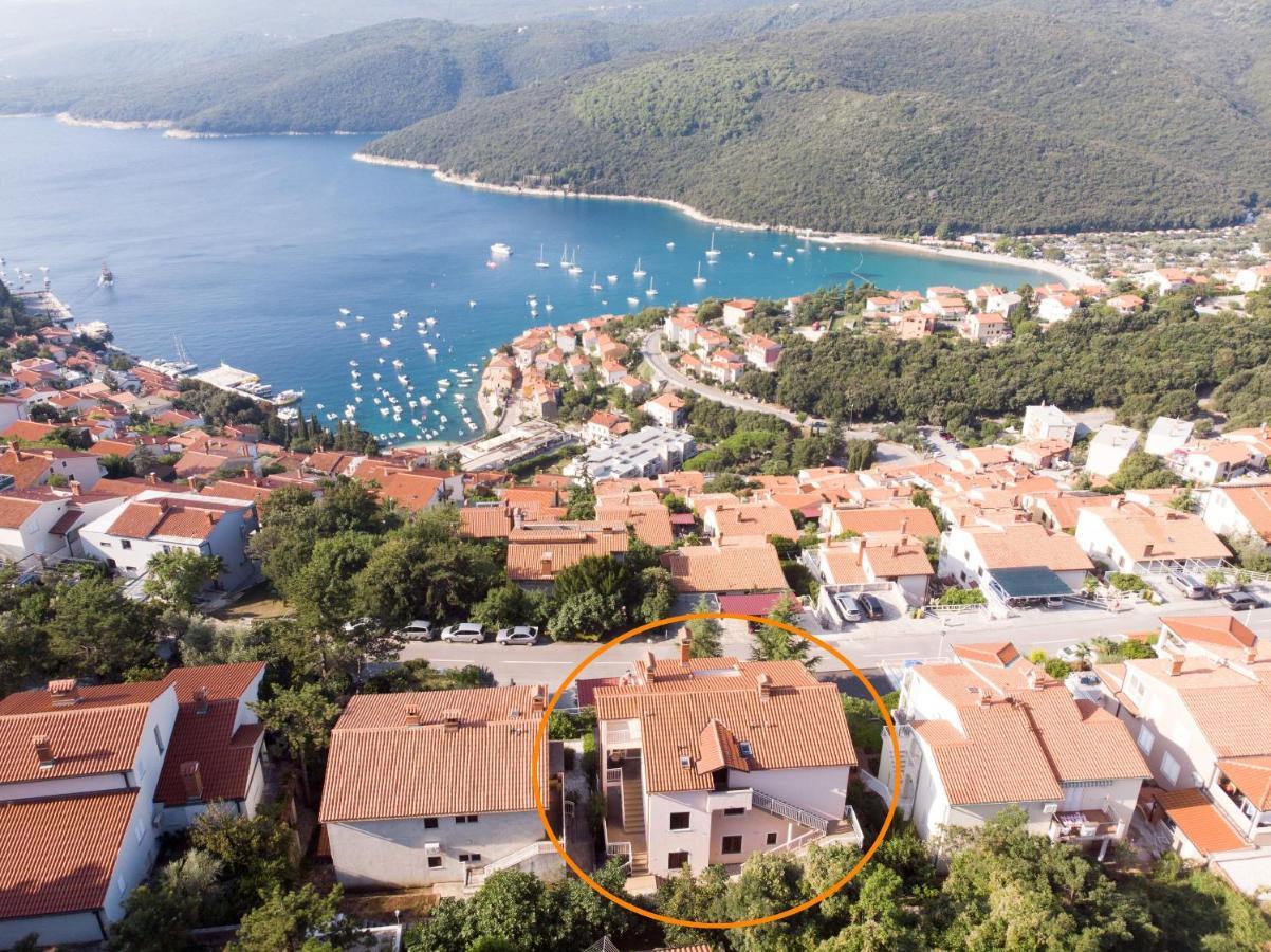 Apartments Slavica Rabac Bagian luar foto